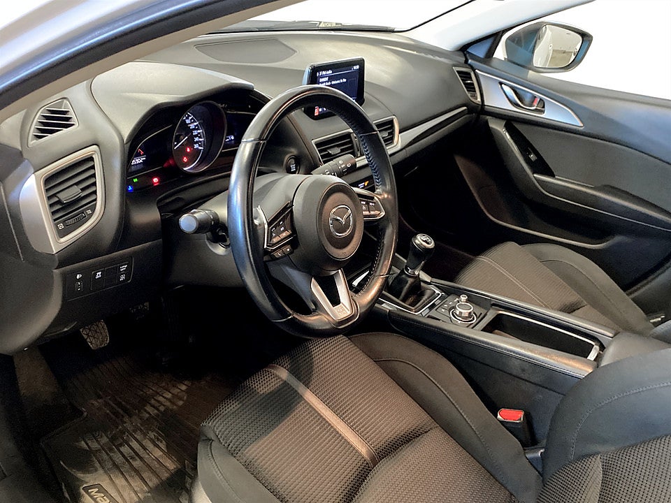 Bild på Mazda 3 Sport 2.0 SKYACTIV-G 120hk KEYLESS