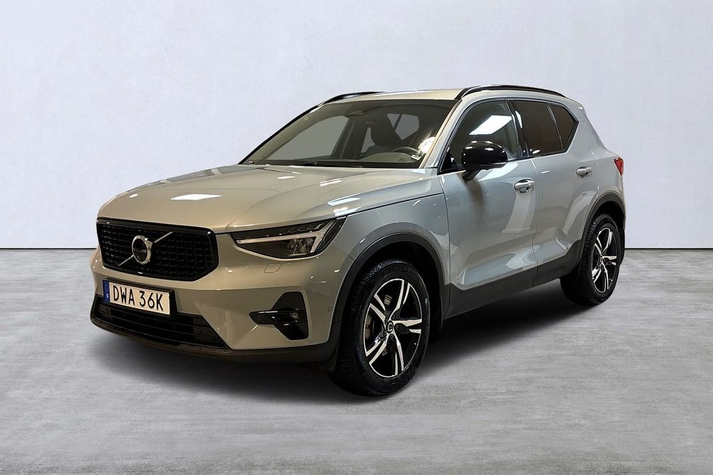 Volvo XC40 B3 FWD Bensin Plus Dark