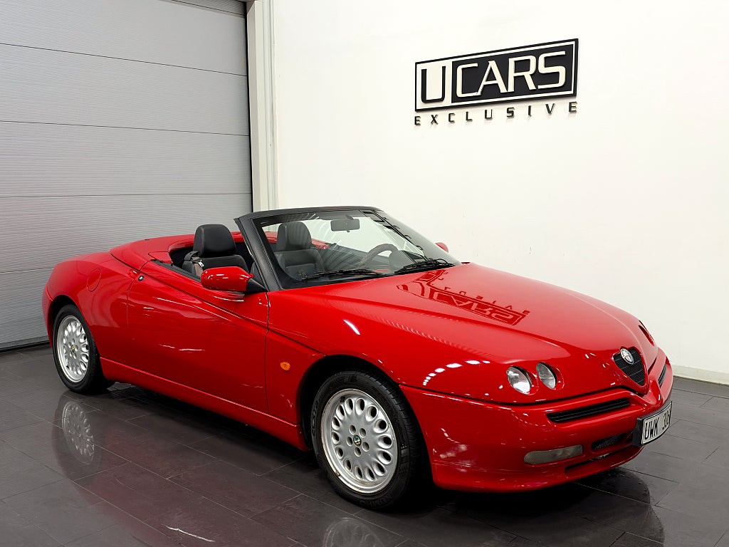 Alfa Romeo Spider 2.0 T.Spark 16V Lusso 150hk 5-växlad