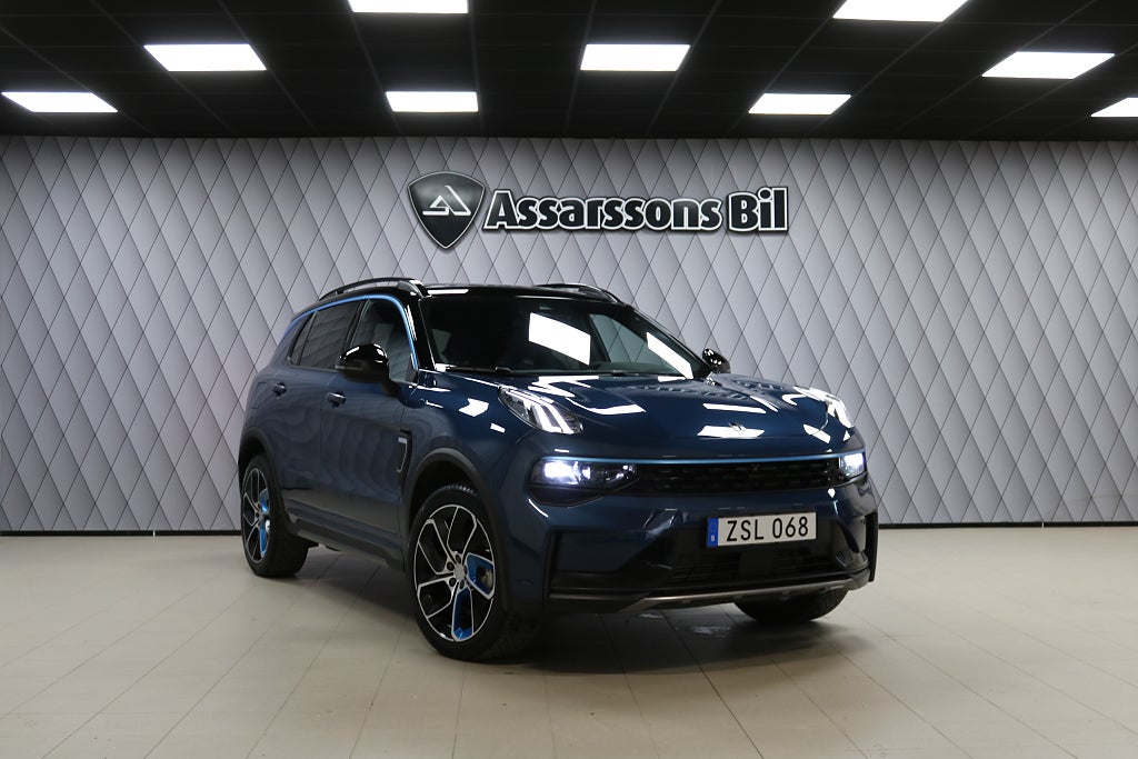 Lynk & Co 01 PHEV / Navigation / Panorama / 360-kamera / Infinity