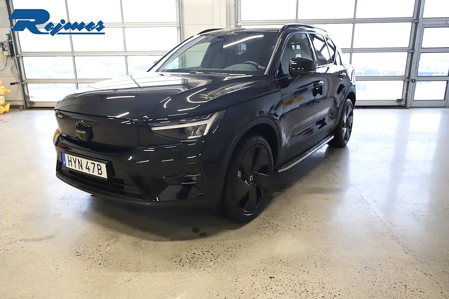 Volvo EX40 Single M Extended R Plus Black Edt