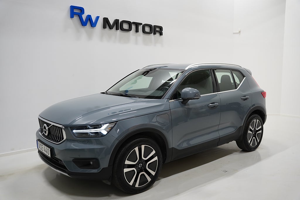 Volvo XC40 Recharge T5 262hk Inscription H/K P-värm B-kamera VOC 19" Moms