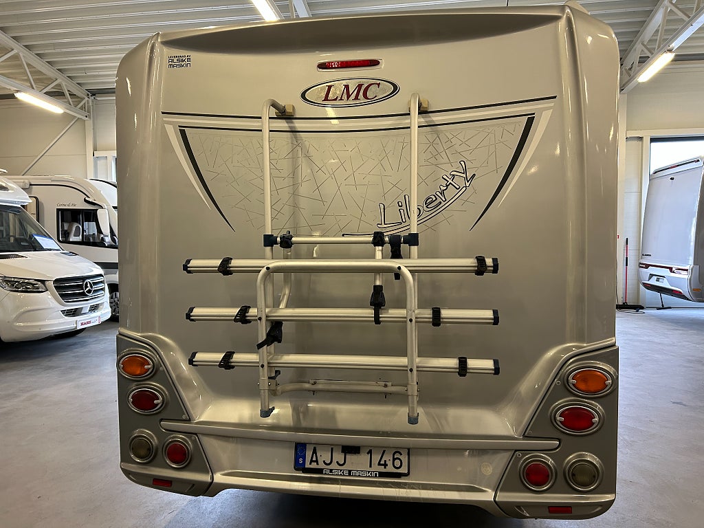 LMC LIBERTY FINISH TI 7100 / ALDE / Kamkedja / Ugn / Solcell - LMC