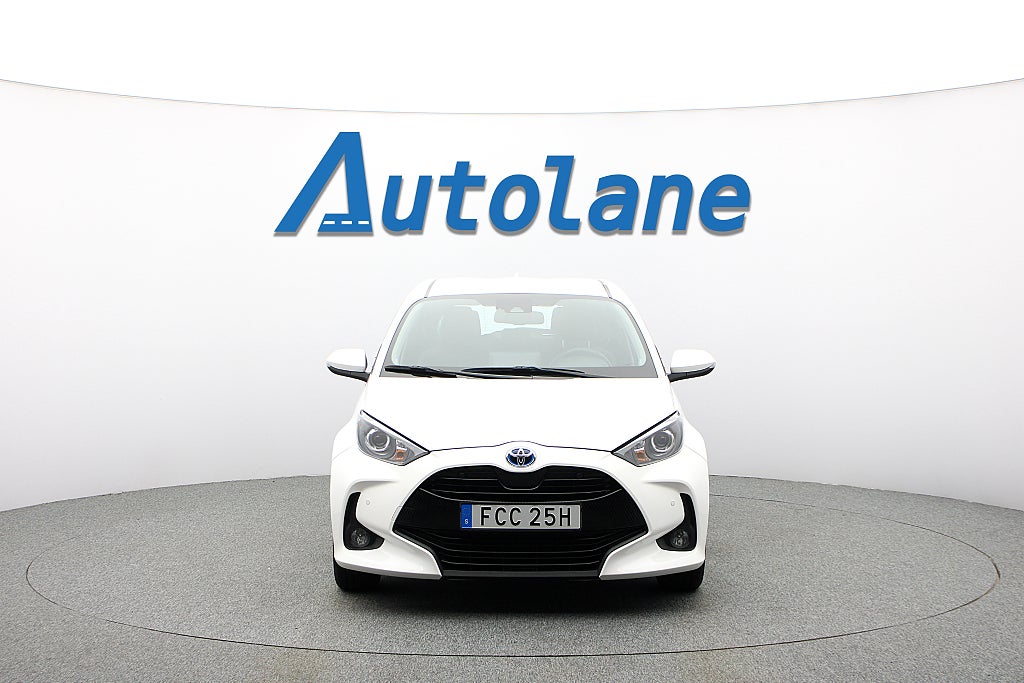 Toyota Yaris Hybrid CVT Active, B-kamera,Sensorer,Farthållare, 116hk