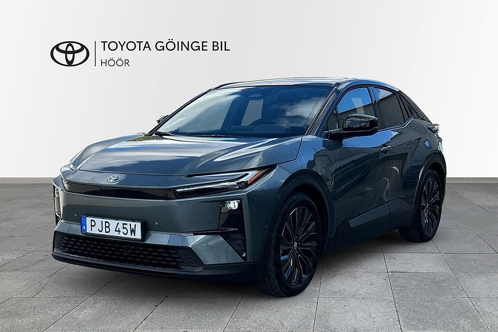 Toyota C-HR 77 kWh 343hk AWD Executive JBL Panorama