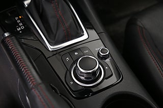 Halvkombi Mazda 3 27 av 30