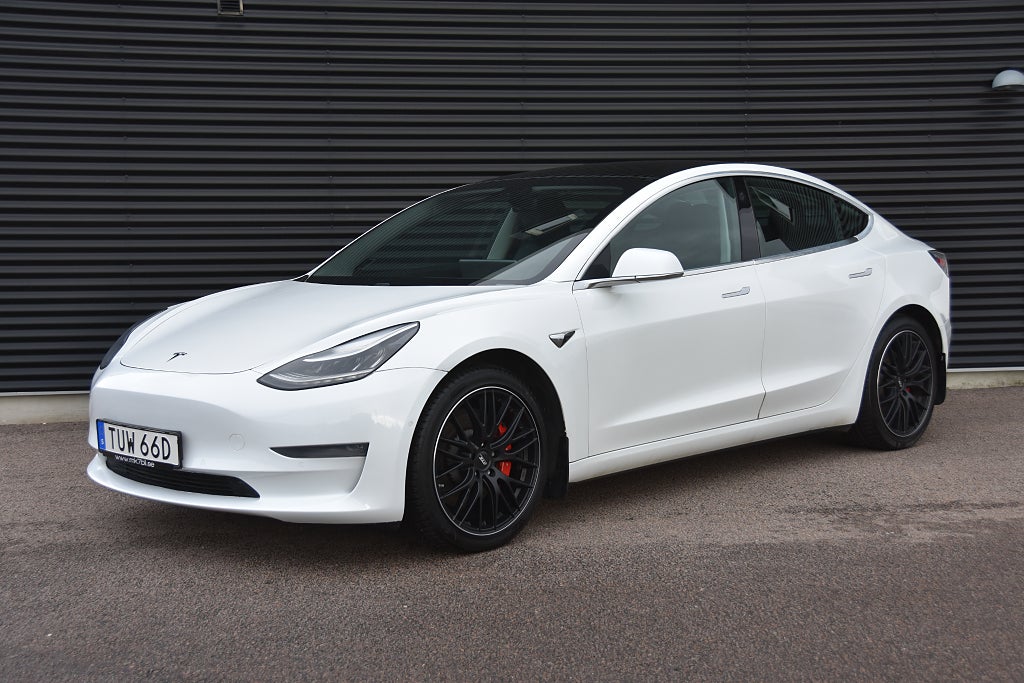 Tesla Model 3 Performance Panorama, Kamera, Autopilot Eu6