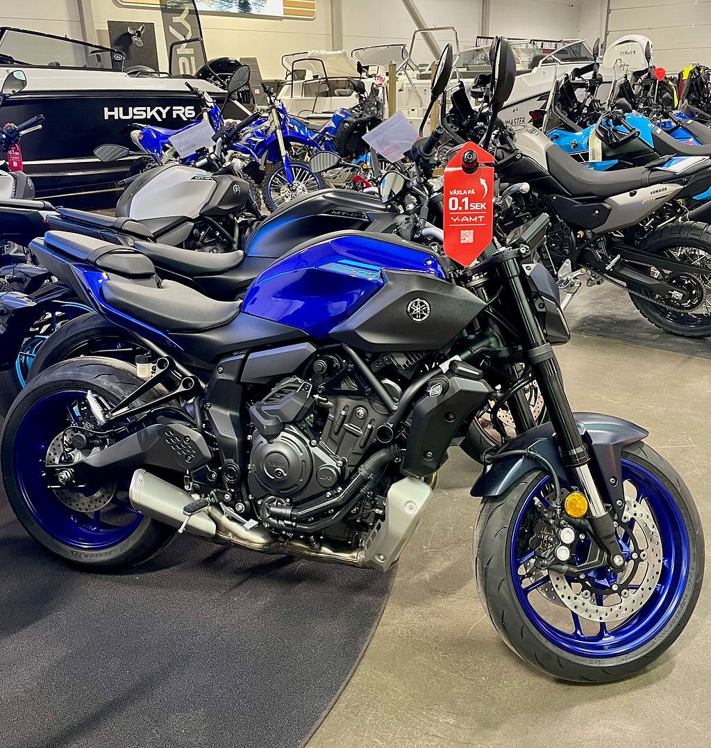Yamaha MT-07 ABS Y-AMT REA SPARA 5000 kr AUTOMAT VÄXELLÅDA