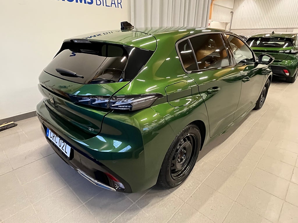 Peugeot 308 GT 1.2 PureTech 130 AUT 5D thumbnail