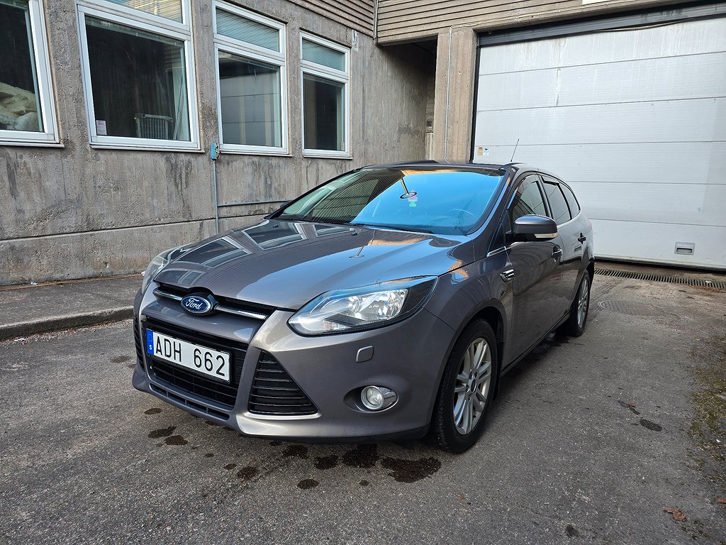 Ford Focus Kombi 1.0 EcoBoost Titanium Euro 5 Ny Besiktad 