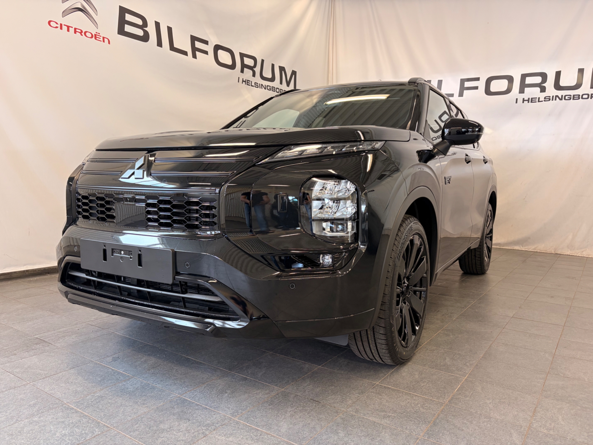 Mitsubishi Outlander 2026, bild 2/47