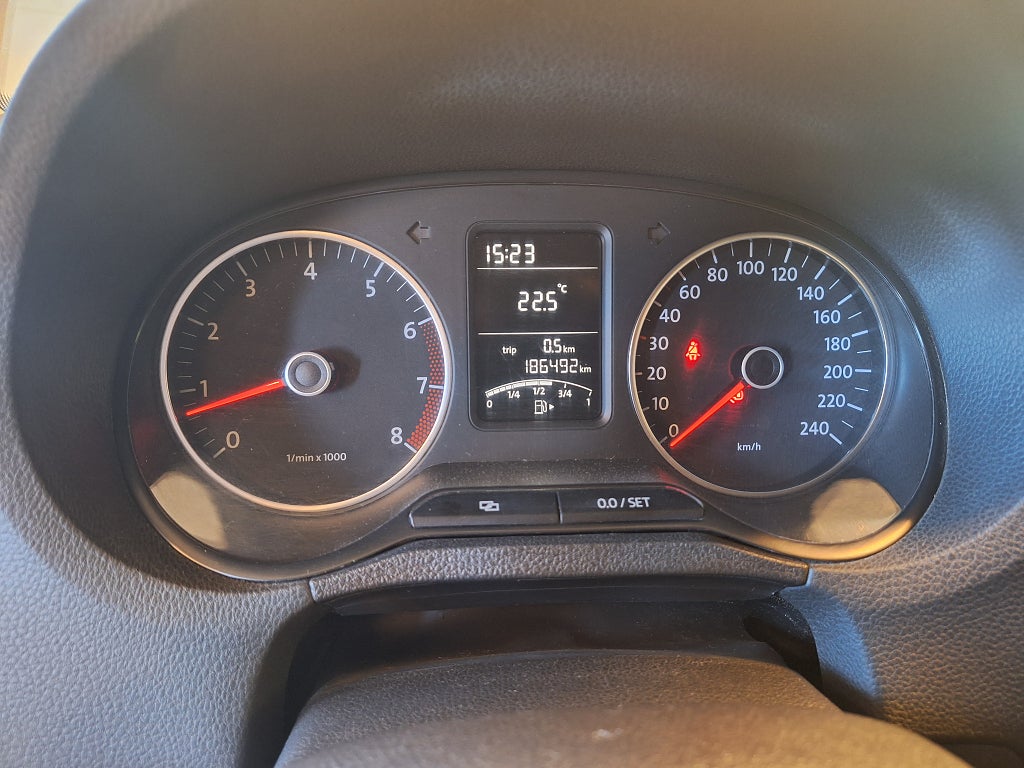 Volkswagen Polo 2011 - miniatyr 8