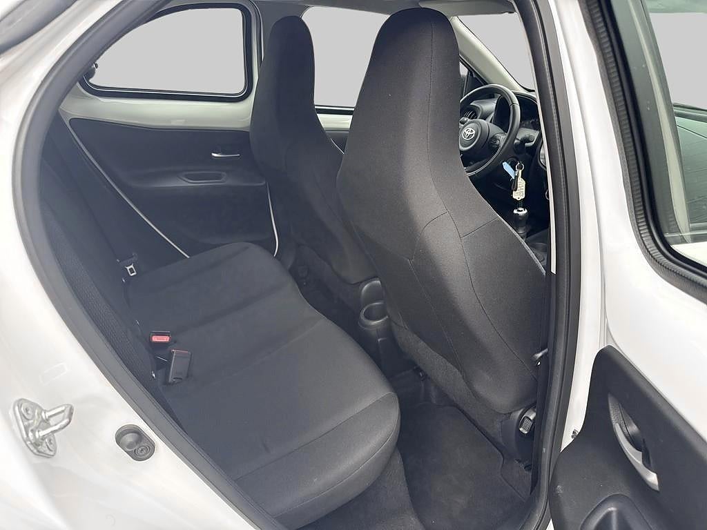 Toyota Aygo 2022 - miniatyr 8
