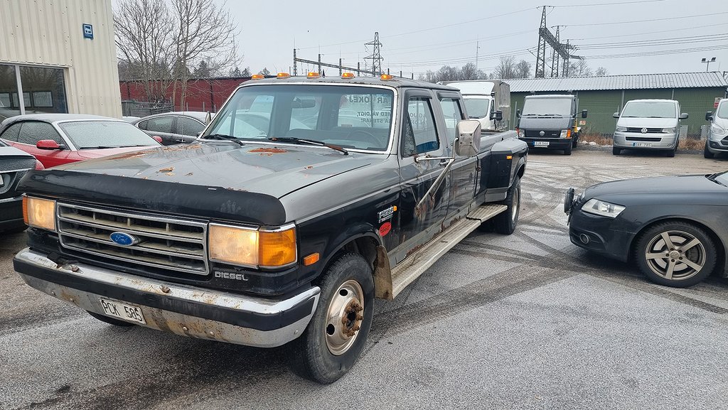 Ford 300 F-350 Crew Cab 7.3 V8 IDI 