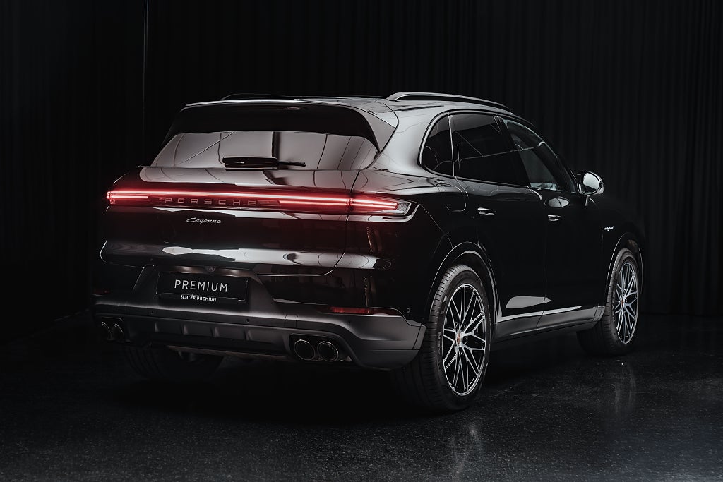 Gallery image 4 of 21