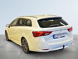 Toyota Avensis Kombi 1.8 Valvematic Drag/Kamera/Värmare/Navi/SoV-Däck – bild 5