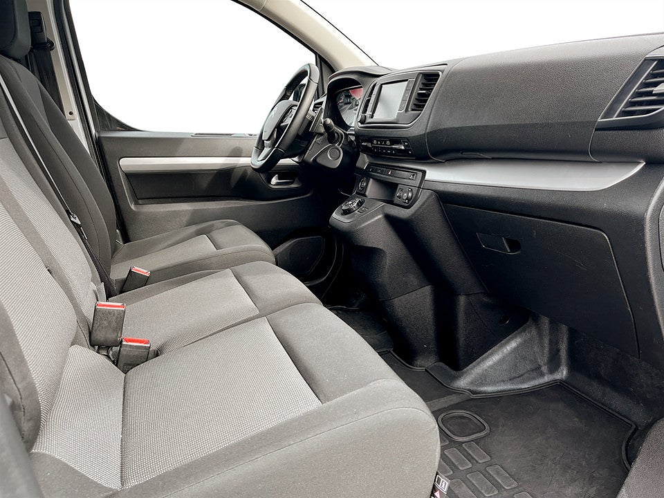 Bild på Citroën Jumpy 2.0 BlueHDi Business Premium L3 144hk Aut 
