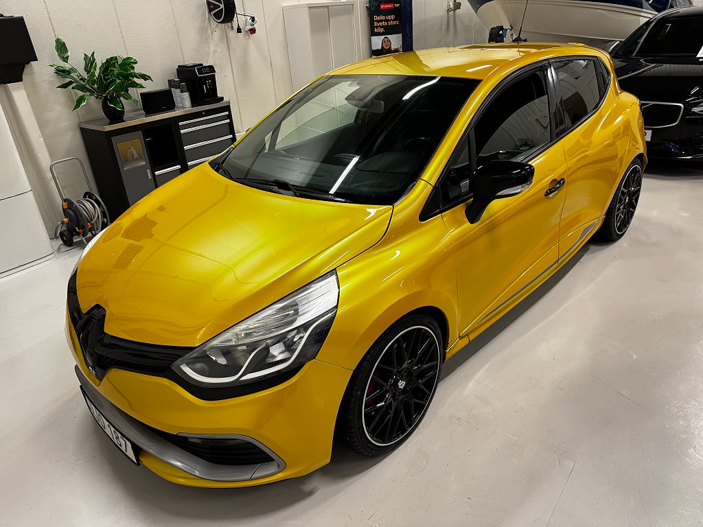 Renault Clio RS 1.6 TCe EDC Navi Keyless 18" sportavgas coilovers