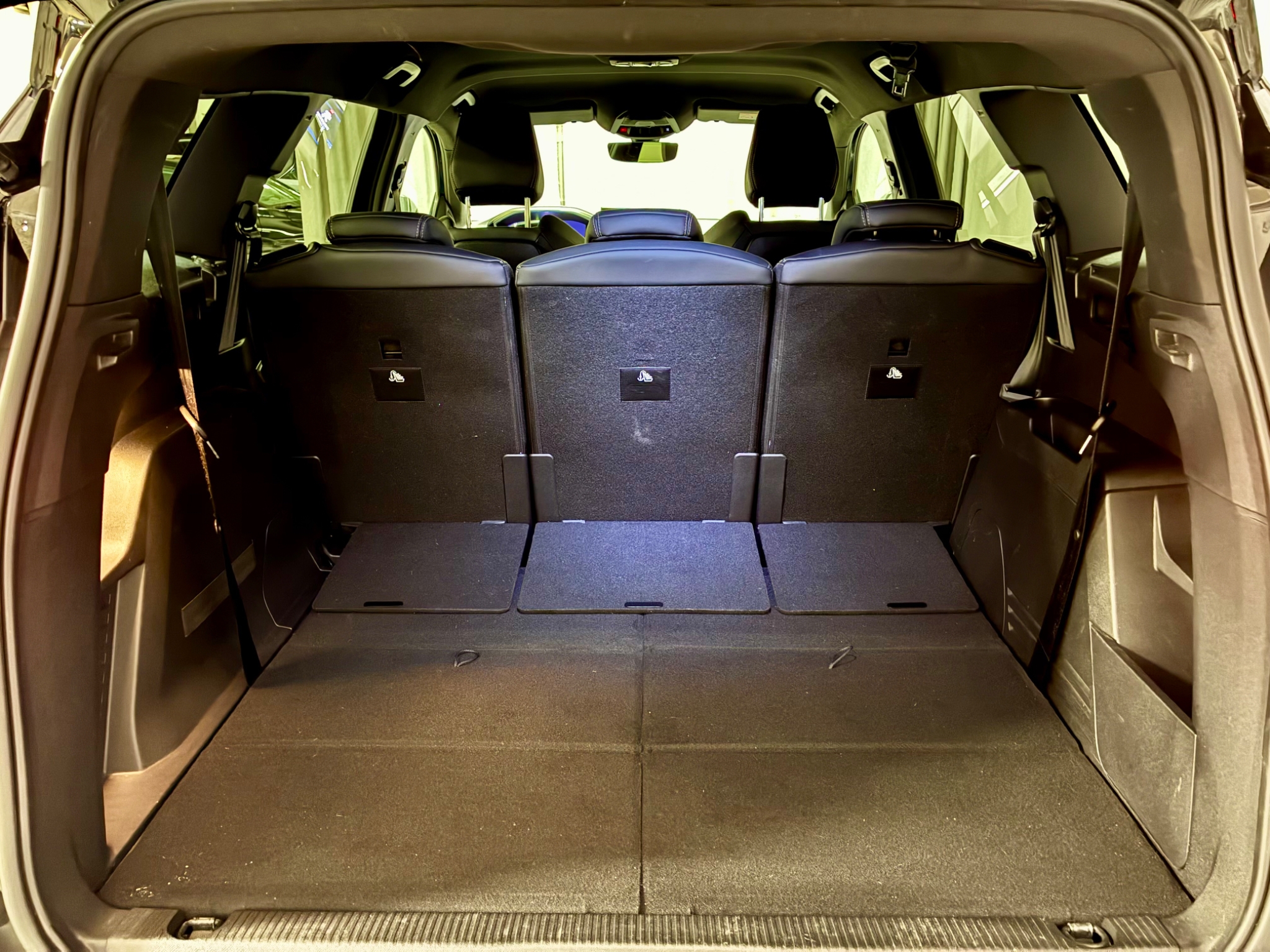 Peugeot 5008 2023, photo 5/45