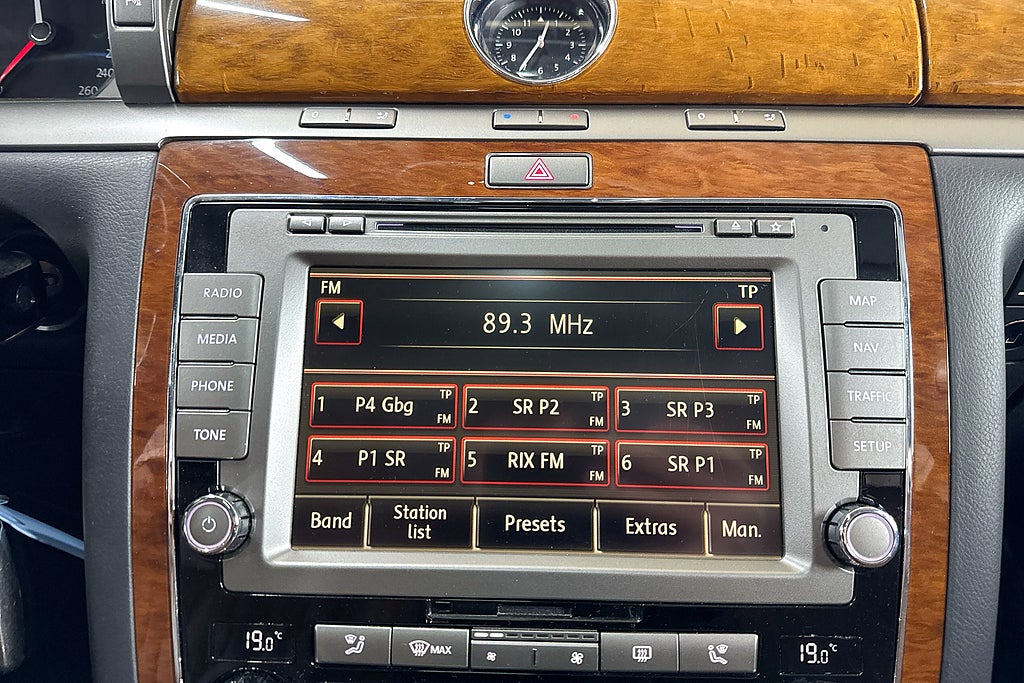 Volkswagen Phaeton 2011