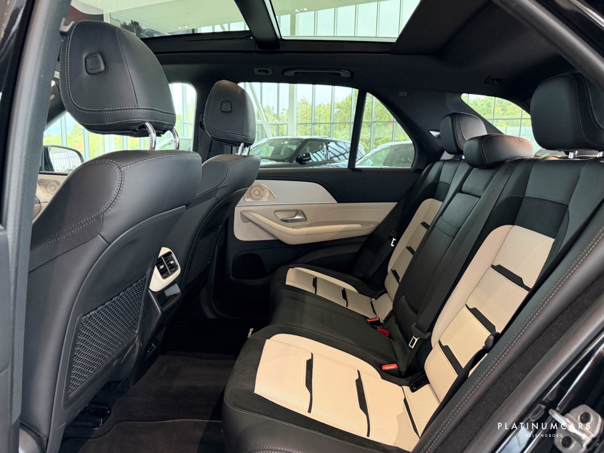 Mercedes-Benz GLE 2024, kuva 7/10