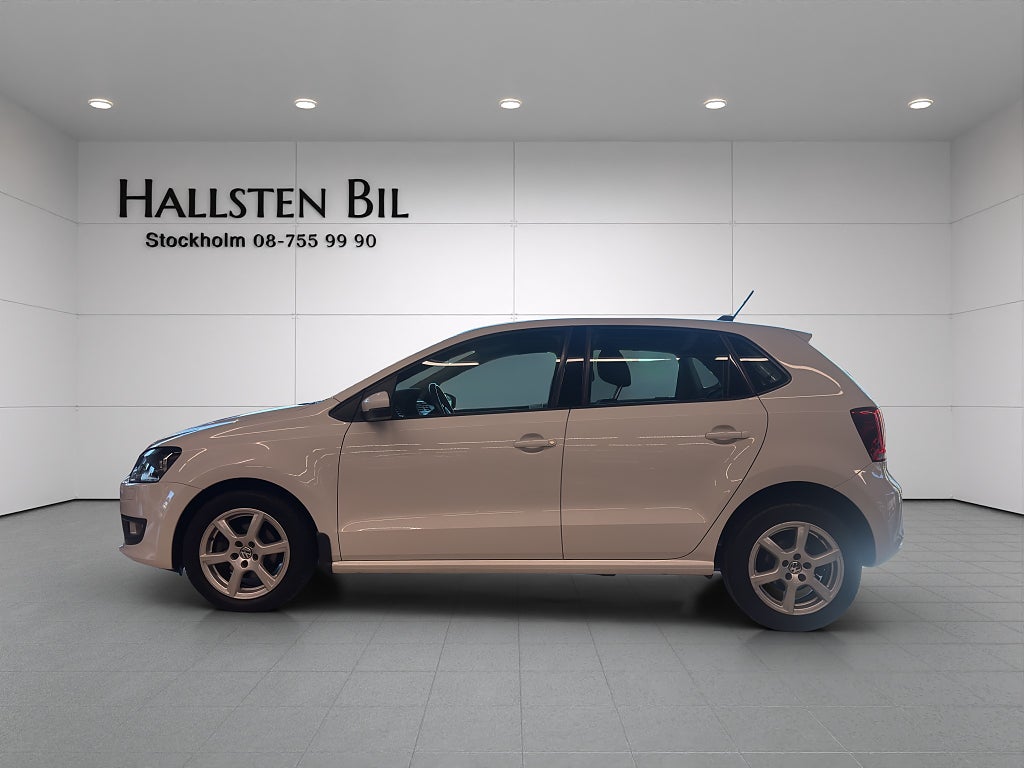 Volkswagen Polo 1.6 TDI Aut Navi 1-ägare Kamremsbytt Svensksåld