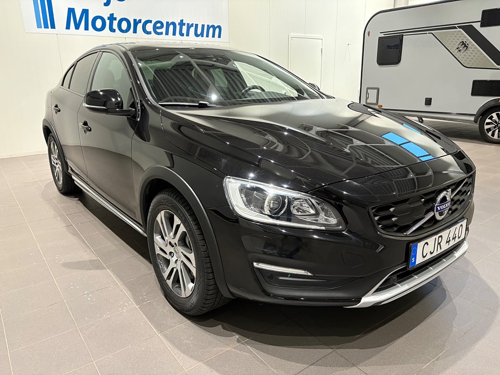 Volvo S60 Cross Country D4 AWD Geartronic Classic, Momentum*dragkrok