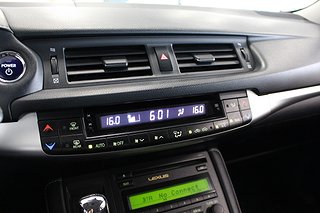 Halvkombi Lexus CT 18 av 19