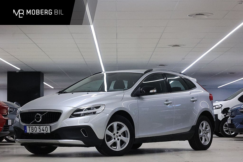 Volvo V40 Cross Country T3 152hk Kinetic Värmare LED Navi