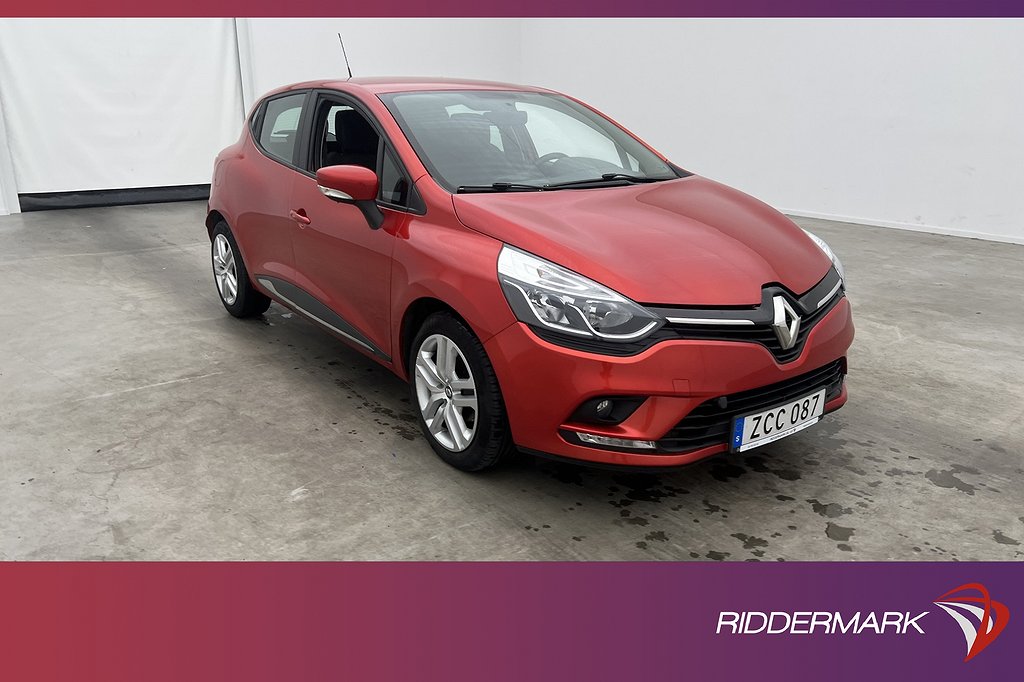 Renault Clio 0.9 TCe 90hk Zen Värmare Sensorer Navi Välserv