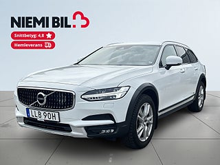Volvo V90 Cross Country D4 AWD Inscription Pro Sov-däck/Drag/Mok-värm/Voc