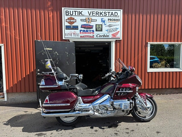 Honda Powersports GL1800A Gold Wing 1.8 goldwing
