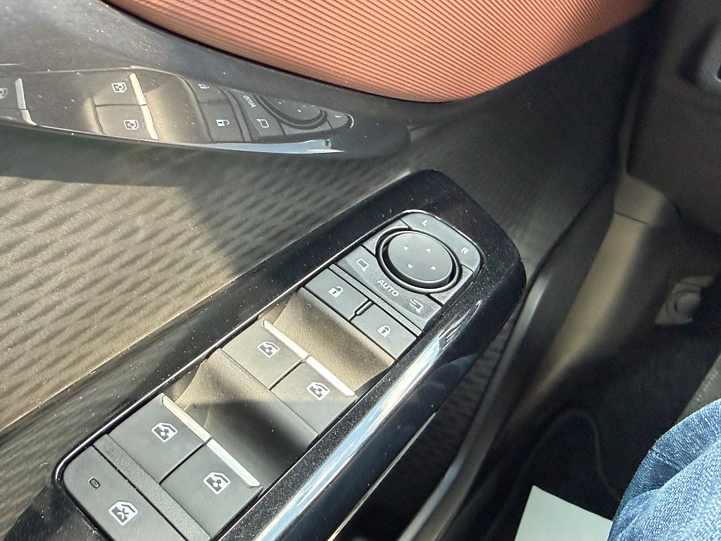 Suzuki e-Vitara INCLUSIVE 4X4