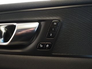 SUV Volvo XC60 21 av 24