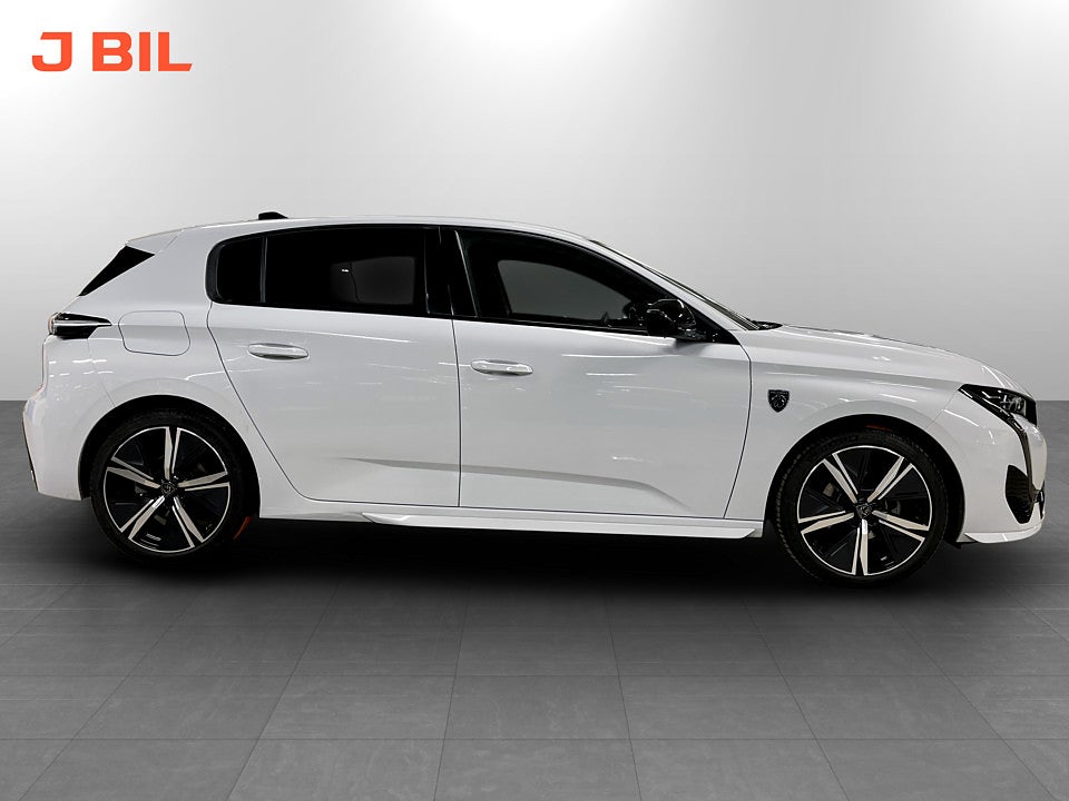 Bild på Peugeot 308 5D GT 1.2 PT 130hk Aut - 360,CARPLAY,NAV