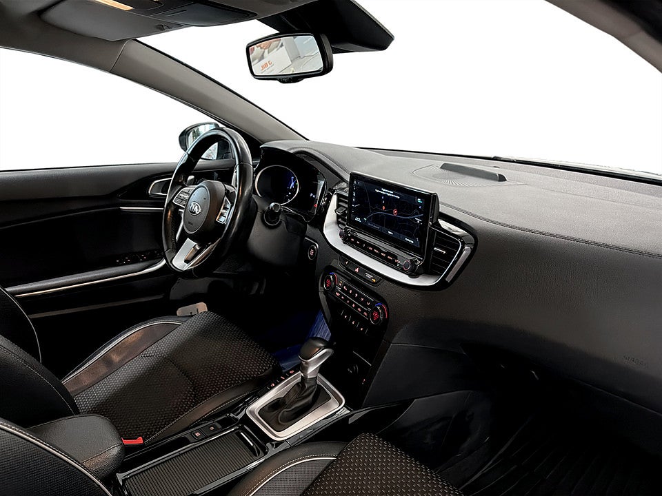 Bild på Kia Ceed SW PHEV 141hk Aut B-KAMERA RATTVÄRME CARPLAY