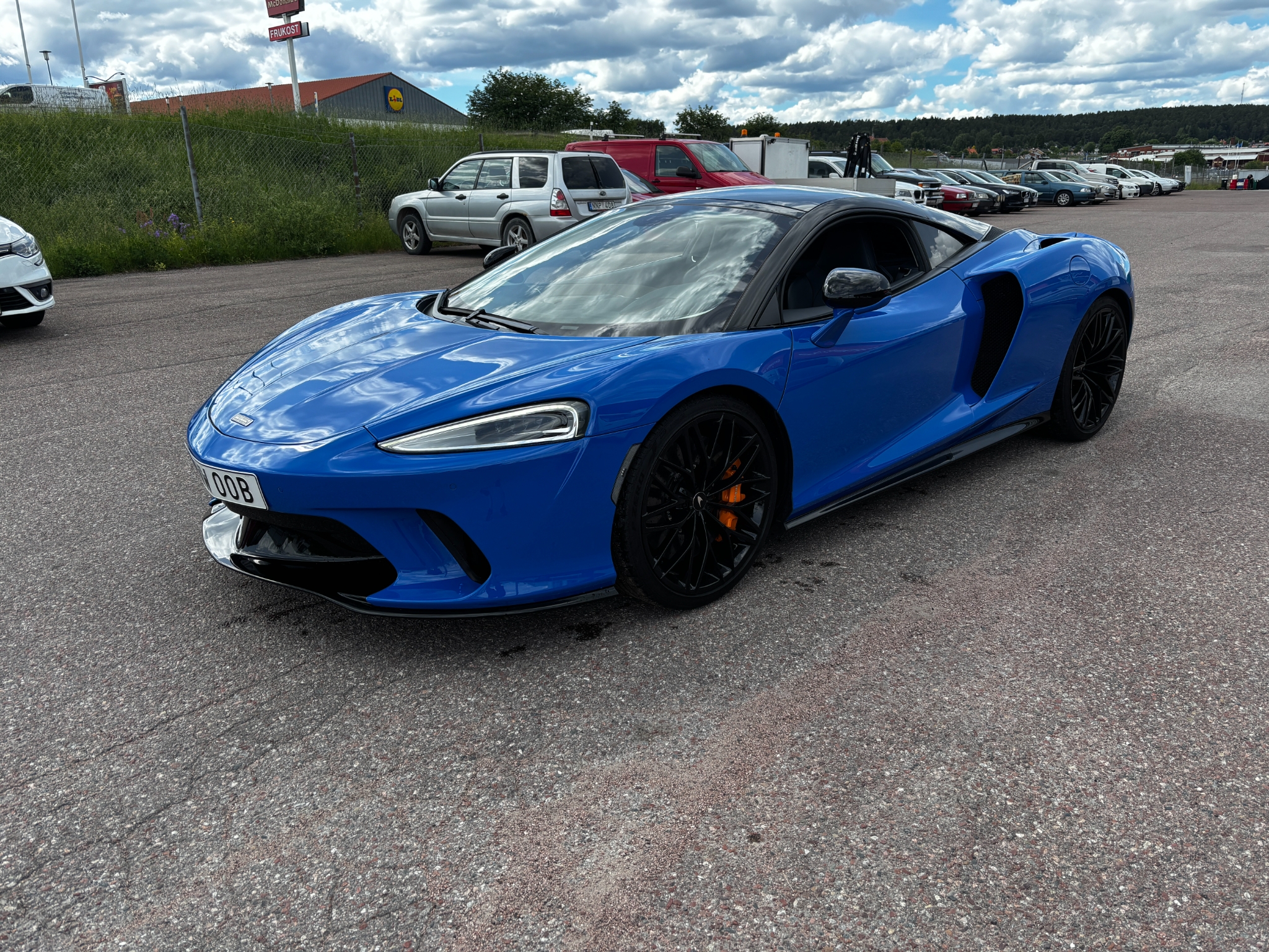 McLaren GT 4.0 V8 SSG 2022, kuva 2/37
