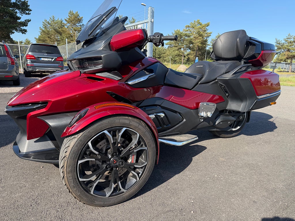 Can-Am Spyder RT 1.3  117 hk Sekventiell RT Limite Svensk såld 2021 