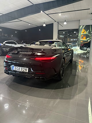 Cab Mercedes-Benz SL 3 av 19