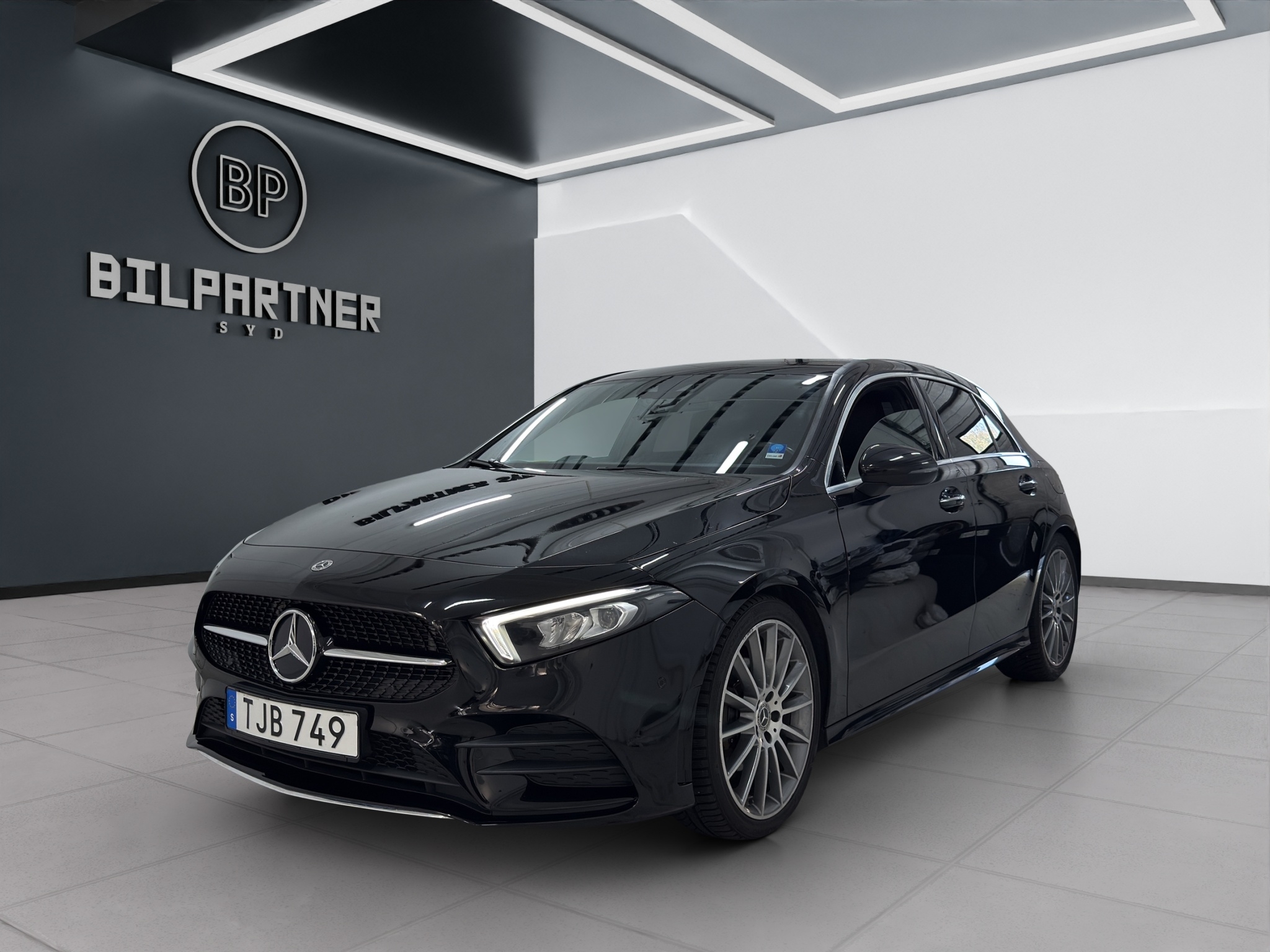 Mercedes-Benz A