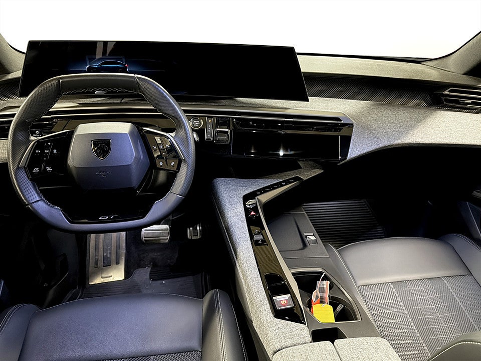 Bild på Peugeot 3008 GT Hybrid 145hk Aut B-KAMERA CARPLAY