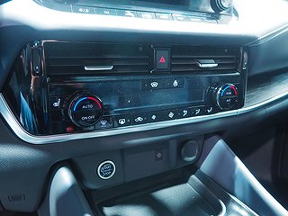 SUV Nissan Qashqai 20 av 24