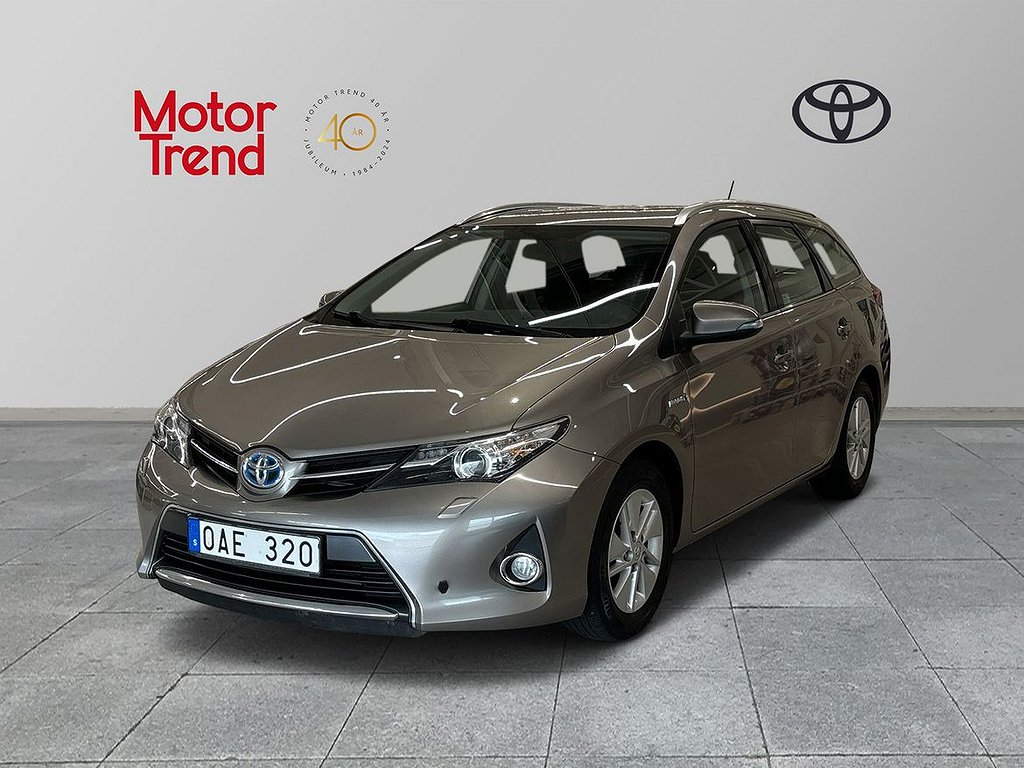 Toyota Auris Touring Sports Hybrid 1.8 ACTIVE PLUS VINTERHJUL