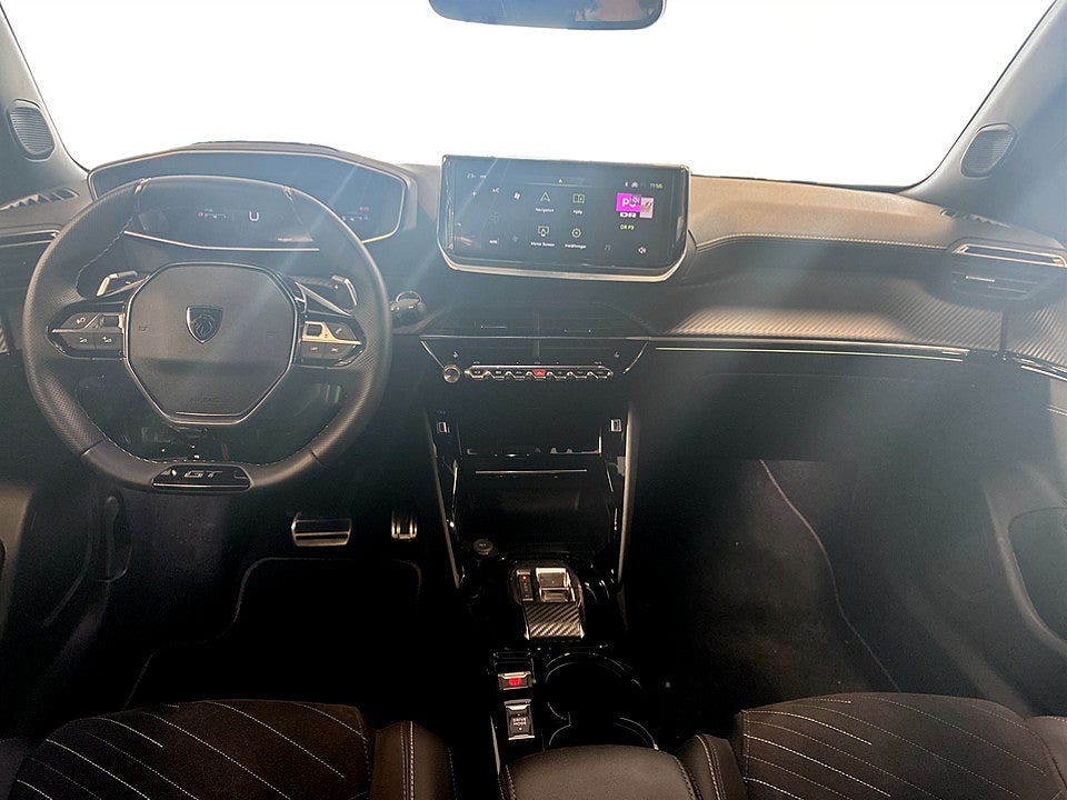 Bild på Peugeot 2008 GT 1.2 PT 130hk Aut - B-KAMERA, CARPLAY, KEYLESS