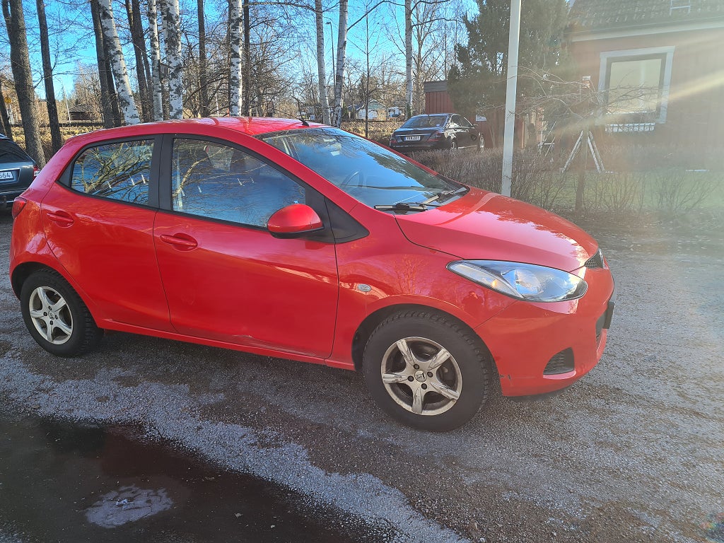 Mazda 2 5-dörrar 1.3 MZR  75h 600kr årskatt, 