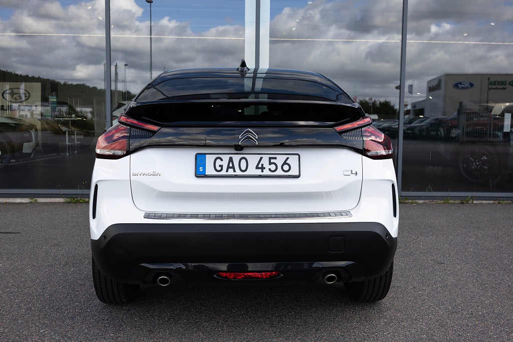Citroën C4 SHINE 130hk Aut Fram- & B-kamera Rattvärme Navi