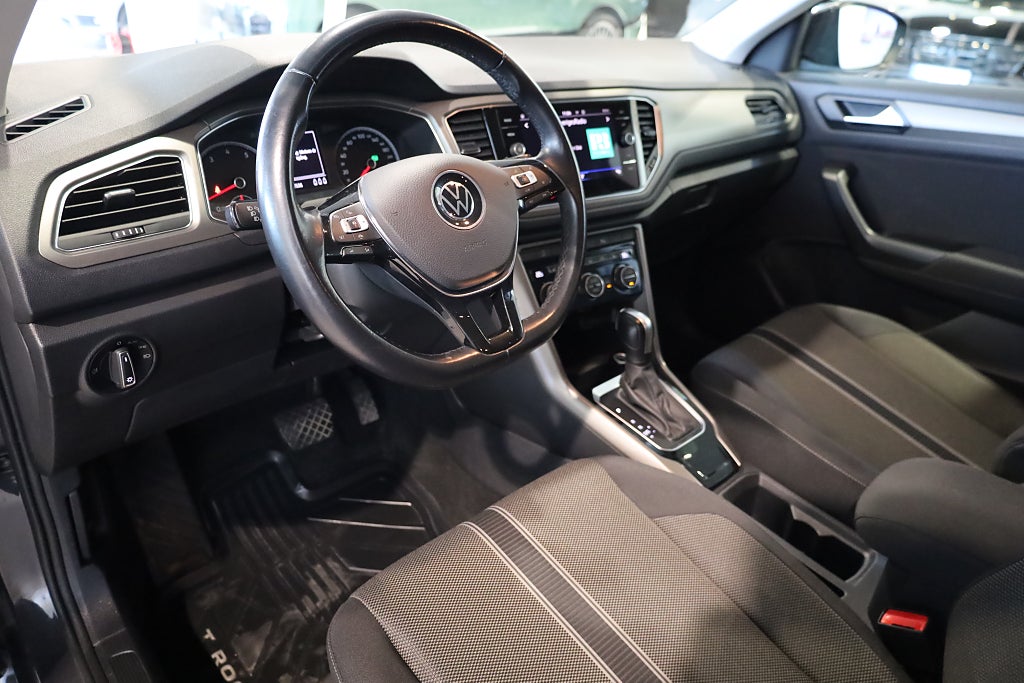 Volkswagen T-Roc 1.5 TSI ACT AUT Värmare PDC Apple Carplay 2022