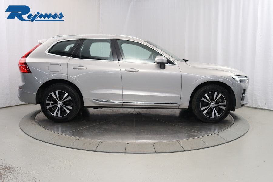 Volvo XC60 Recharge T6 Core Edition 2023, bild 3/56