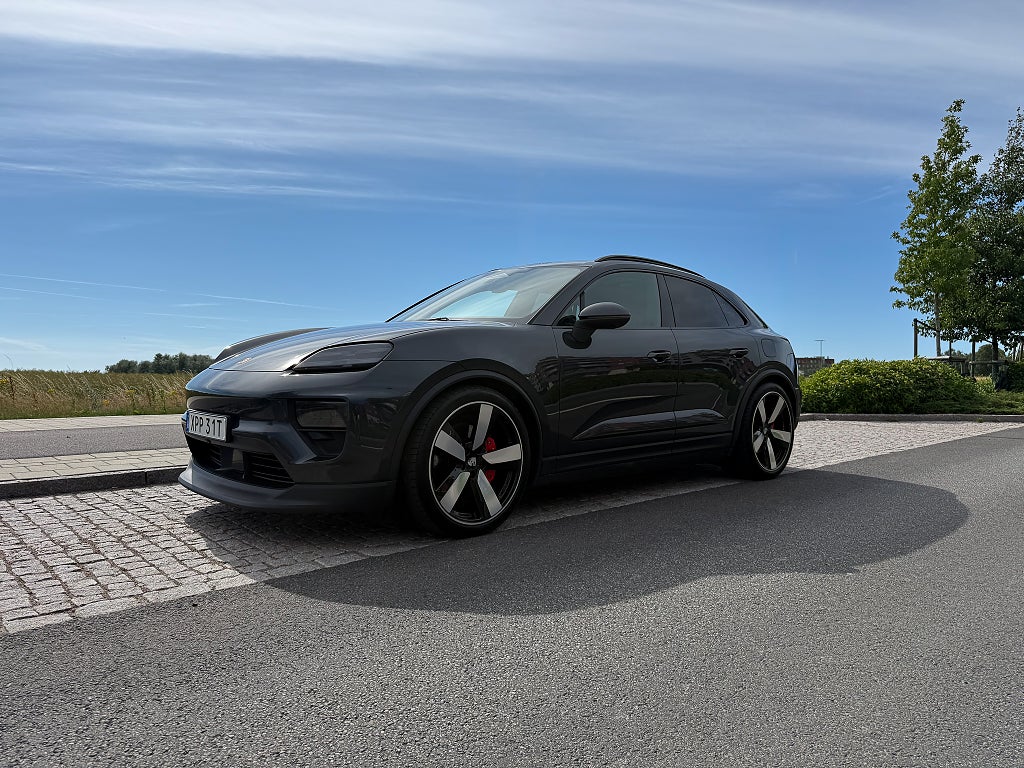 Porsche Macan 4S Adaptiv Luftfjädring 22" 