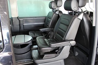 Minibuss Volkswagen Multivan 13 av 23
